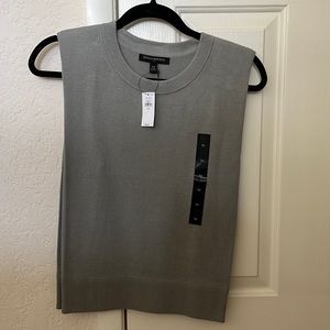 NWT Sleeveless Gray Banana Republic Factory Sweater